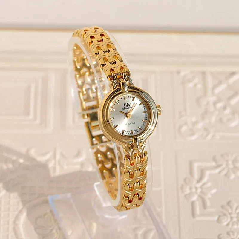 Delicate Old Retro Gold Manual Mechanical Watch for Women