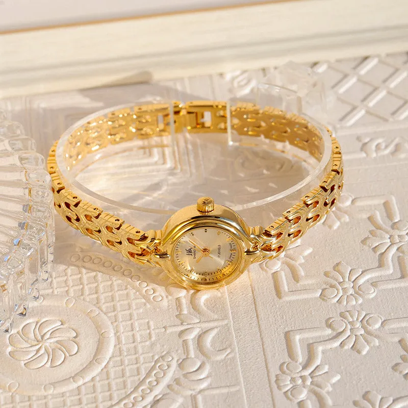 Delicate Old Retro Gold Manual Mechanical Watch for Women