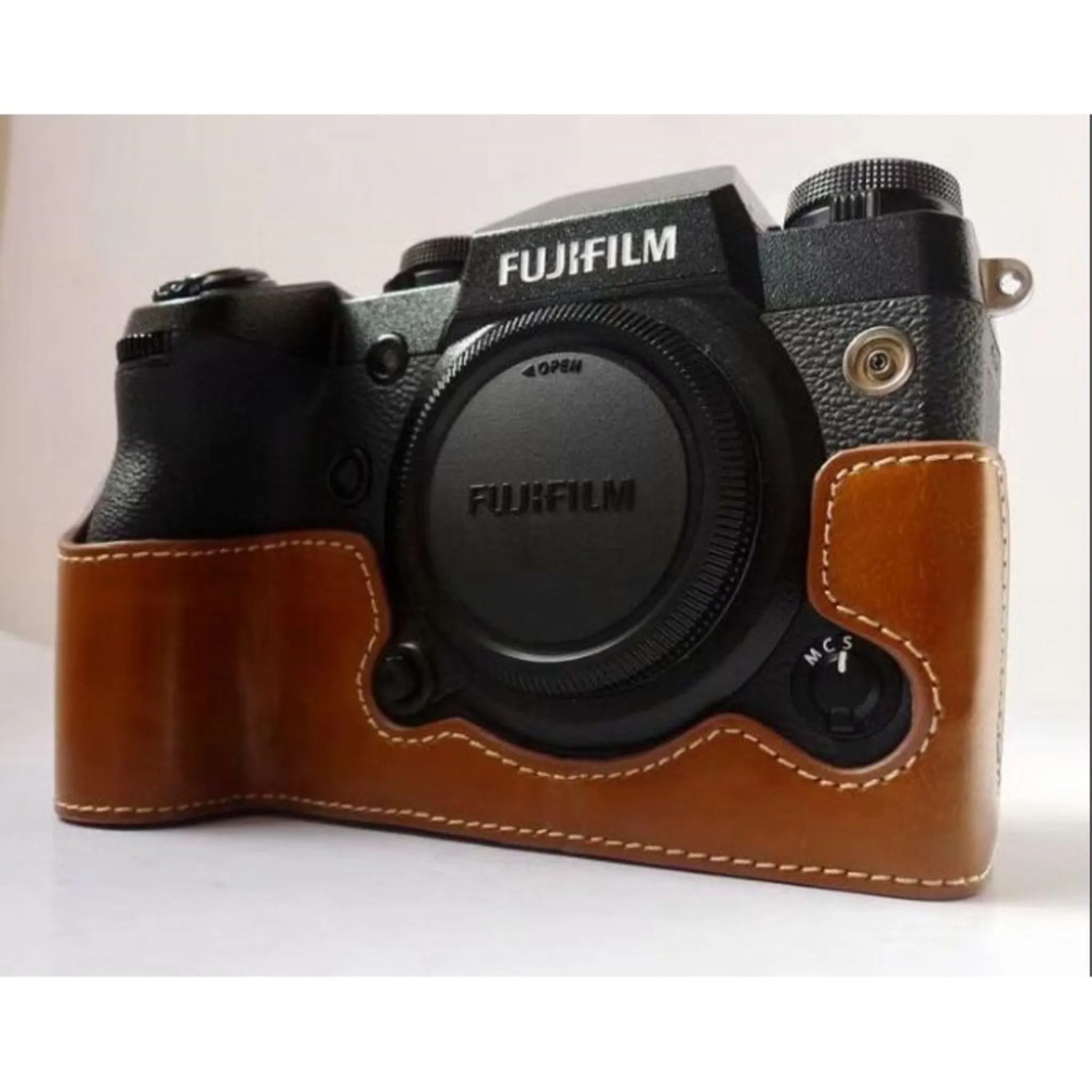 Fujifilm X-H1 leather protective case - Brown