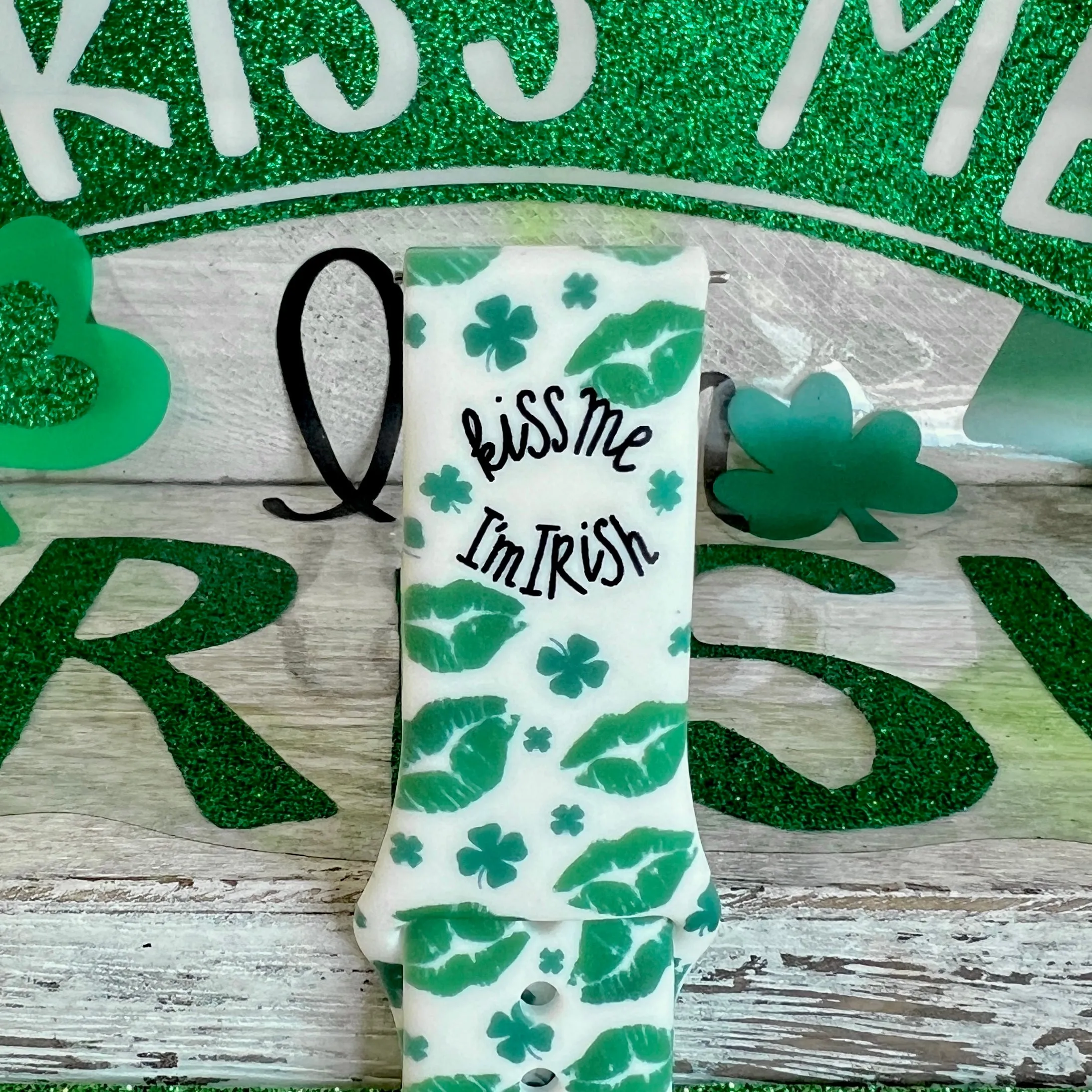 Kiss Me I'm Irish Print Silicone Band For Fitbit Versa 1/2