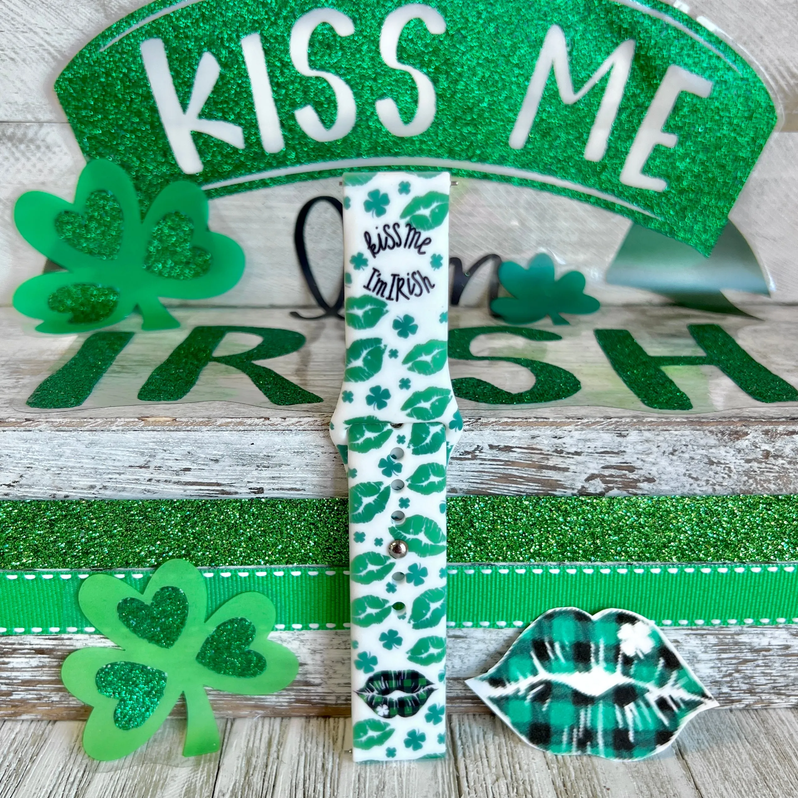 Kiss Me I'm Irish Print Silicone Band For Fitbit Versa 1/2