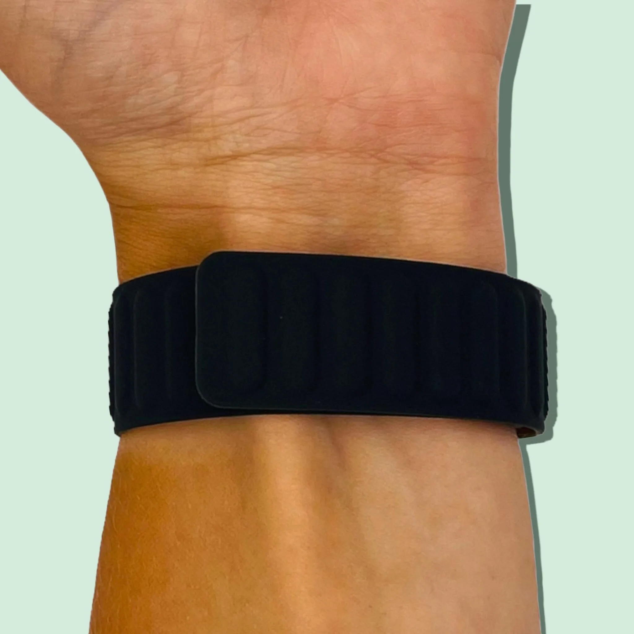 Magnetic Silicone Watch Straps Compatible with the Polar Pacer