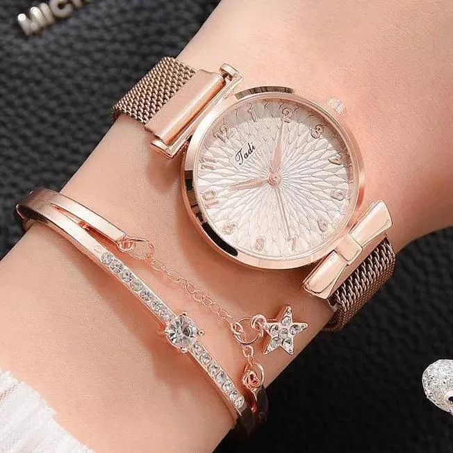 Pink Dial Luxury Quartz Bracelet Watch: Fashion Statement Piece