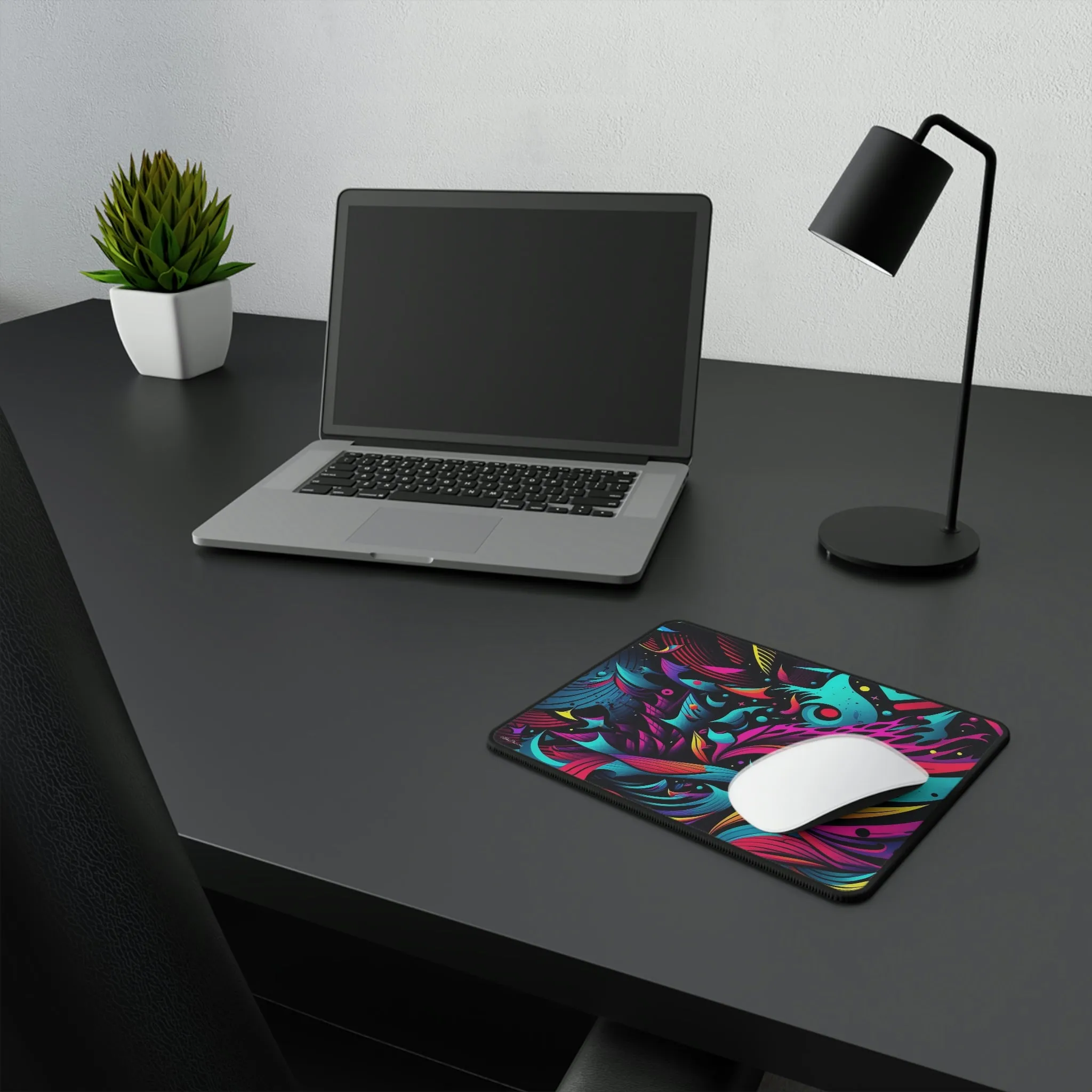 Trippy Waves Pattern Mouse Pad